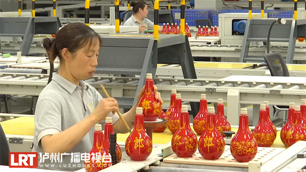 合江华艺陶瓷 打造数智化工厂 为发展注入数字新动能
